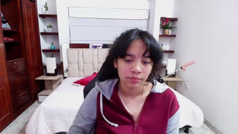laurent online show from December 2024 08:17:02 AM