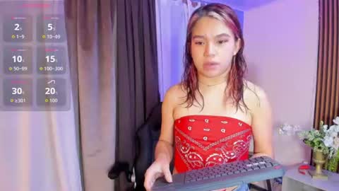 Snapshot of laurent_scott chatting on June 2026 12:04:01 PM Hanna online show from June 2026 12:04:01 PM