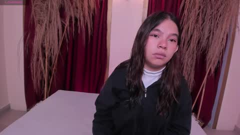 Snapshot of laurent_scott_ chatting on September 2025 12:07:01 PM laurent_scott_ online show from September 2025 12:07:01 PM