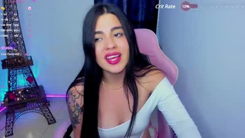 Snapshot of laurenth_foxy chatting on February 2025 10:58:01 PM lau online show from February 2025 10:58:01 PM
