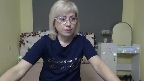 Lauren online show from March 2026 05:40:02 AM