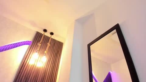 Lau online show from February 2025 09:46:01 PM