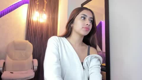 Lau online show from March 2025 04:33:02 PM