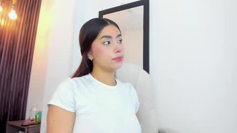 Lau online show from September 2025 03:45:02 PM