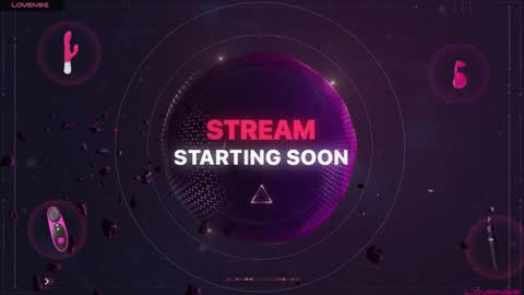 Snapshot of laurynrox chatting on December 2024 10:47:02 PM Lauryn Roxx online show from December 2024 10:47:02 PM