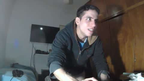 Lautaro online show from May 2026 07:38:02 AM