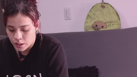    online show from April 2026 01:06:02 AM