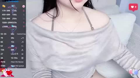 Snapshot of lavender_02 chatting on June 2026 10:18:02 PM Tina online show from June 2026 10:18:02 PM
