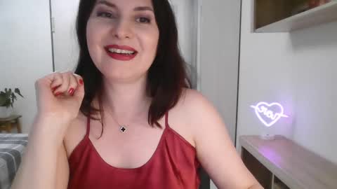 Snapshot of lavender_victoria chatting on December 2024 08:11:01 PM Diana online show from December 2024 08:11:01 PM