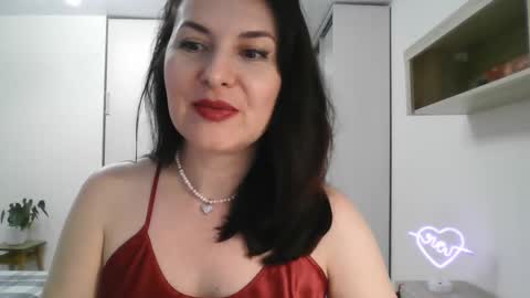 Snapshot of lavender_victoria chatting on January 2025 11:23:01 PM Diana online show from January 2025 11:23:01 PM