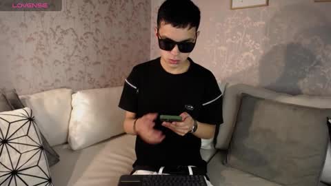 Mike online show from December 2024 01:25:01 PM