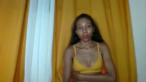 layannek online show from February 2026 01:22:01 AM