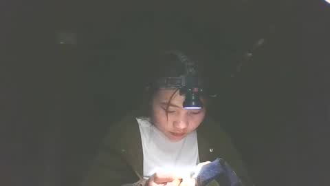 layla_999 online show from January 2026 02:16:02 AM