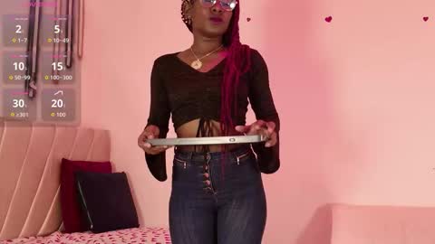 layla online show from March 2026 07:32:01 PM