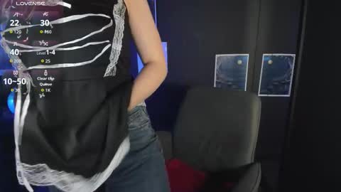 Snapshot of layla_glam chatting on September 2025 05:46:01 AM layla_glam online show from September 2025 05:46:01 AM