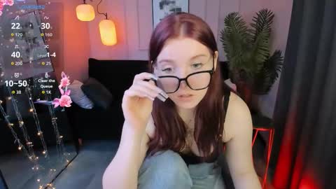 layla_glam online show from March 2026 01:41:01 PM