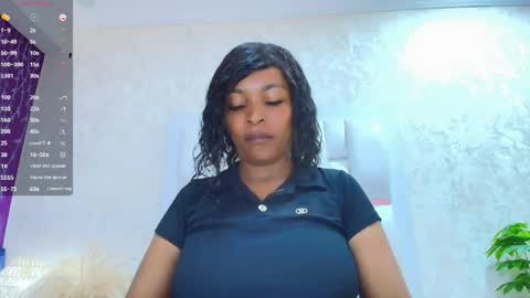 L A Y L A online show from April 2026 12:53:02 PM