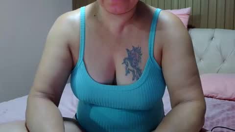 Snapshot of laylabrasil chatting on January 2025 03:22:02 AM kelly online show from January 2025 03:22:02 AM