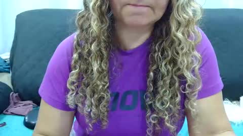 Snapshot of laylabrasil chatting on January 2025 04:47:01 AM kelly online show from January 2025 04:47:01 AM