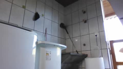 kelly online show from September 2025 06:33:02 PM