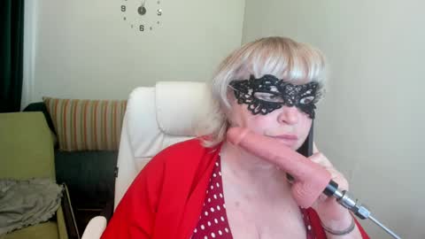 laylalaylamilf online show from April 2026 09:01:02 AM