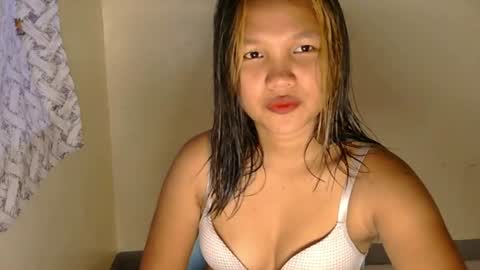 Snapshot of laylanimfa chatting on June 2026 03:38:02 PM Nimfa online show from June 2026 03:38:02 PM
