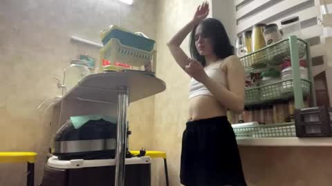 Luna online show from March 2026 05:56:01 PM