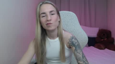 laymablast online show from April 2026 06:13:01 AM