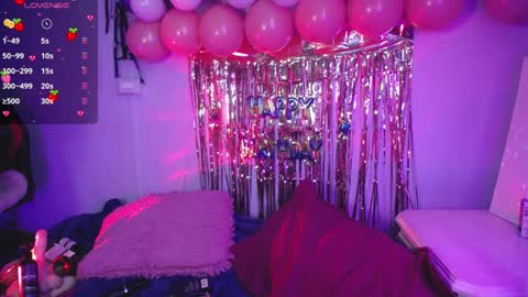 Vannessa  online show from February 2025 12:28:01 PM