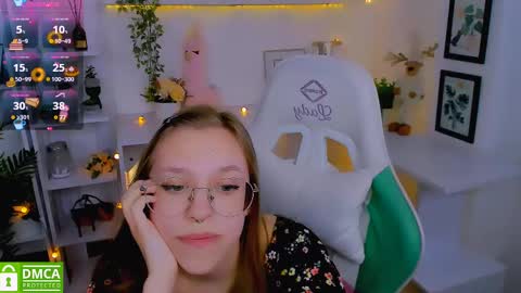 layriantavee online show from February 2025 01:30:02 PM