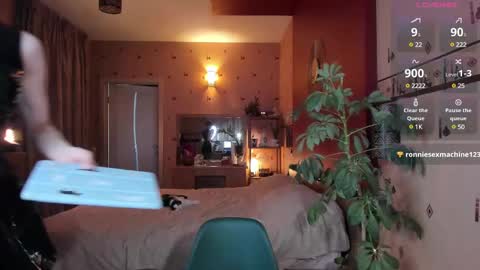 Snapshot of lazy_pepsi chatting on December 2024 07:45:01 PM Pansy online show from December 2024 07:45:01 PM