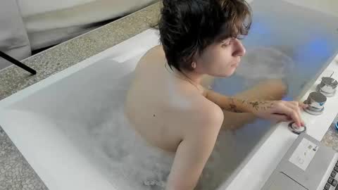 Alex online show from February 2026 12:36:01 AM