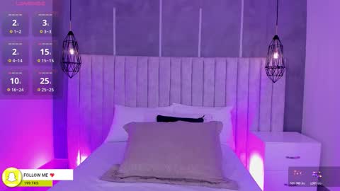 Snapshot of lea_gray chatting on October 2025 07:12:01 PM online show from October 2025 07:12:01 PM