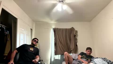 leaderzac online show from April 2026 11:57:02 PM