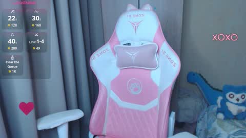 Leah  Gotty online show from December 2025 02:17:01 AM