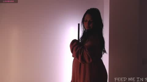 Snapshot of leah_bunny chatting on June 2026 03:18:02 AM Leah online show from June 2026 03:18:02 AM