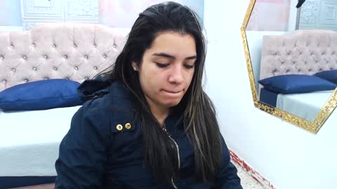 Leah online show from December 2024 11:50:02 AM