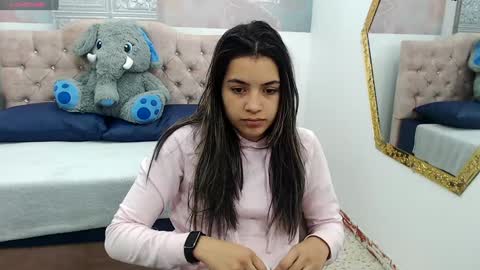 Leah online show from December 2024 01:11:02 PM