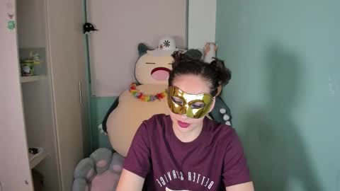 Laura online show from February 2026 01:06:01 AM