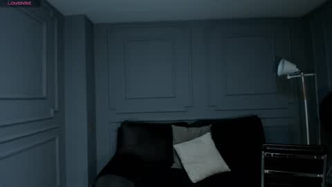 Snapshot of leahnovac chatting on October 2025 11:19:01 AM leahnovac online show from October 2025 11:19:01 AM