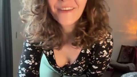 Leah Sparkles online show from March 2026 03:15:01 PM