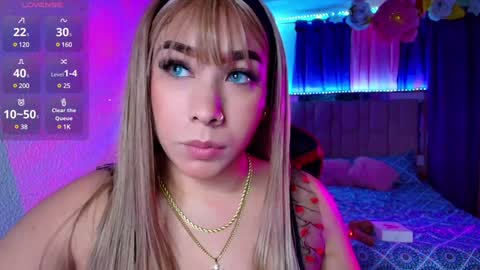 Snapshot of leahtemptation chatting on January 2025 08:09:02 AM leah online show from January 2025 08:09:02 AM