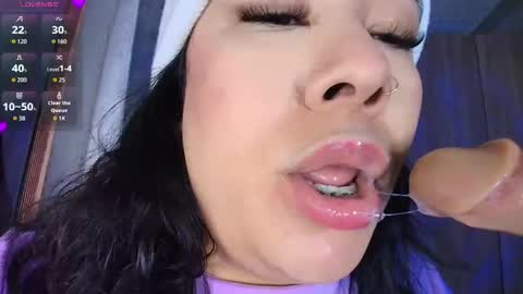 Snapshot of leahtemptation chatting on October 2025 11:08:02 AM leah online show from October 2025 11:08:02 AM