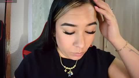 leah online show from June 2026 07:22:01 AM