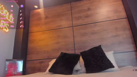 Hey Im Lea online show from December 2024 04:47:01 PM
