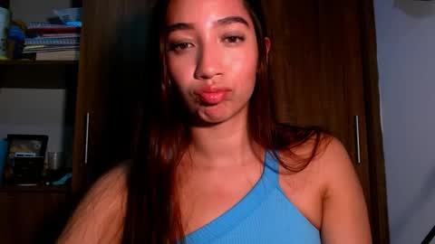 leanaalhub online show from December 2025 05:02:01 AM