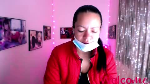 Leandra online show from December 2024 11:22:01 AM