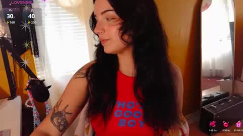 Snapshot of learaypie chatting on July 2026 04:32:02 PM Lea Ray Pie online show from July 2026 04:32:02 PM