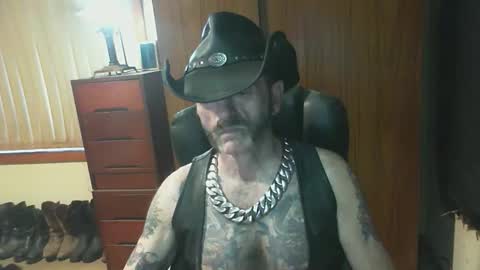 leathergreaser online show from February 2026 08:38:01 PM