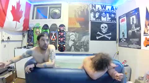 Snapshot of leatherluvefuck chatting on October 2025 01:36:02 AM kinky dirty fuck online show from October 2025 01:36:02 AM